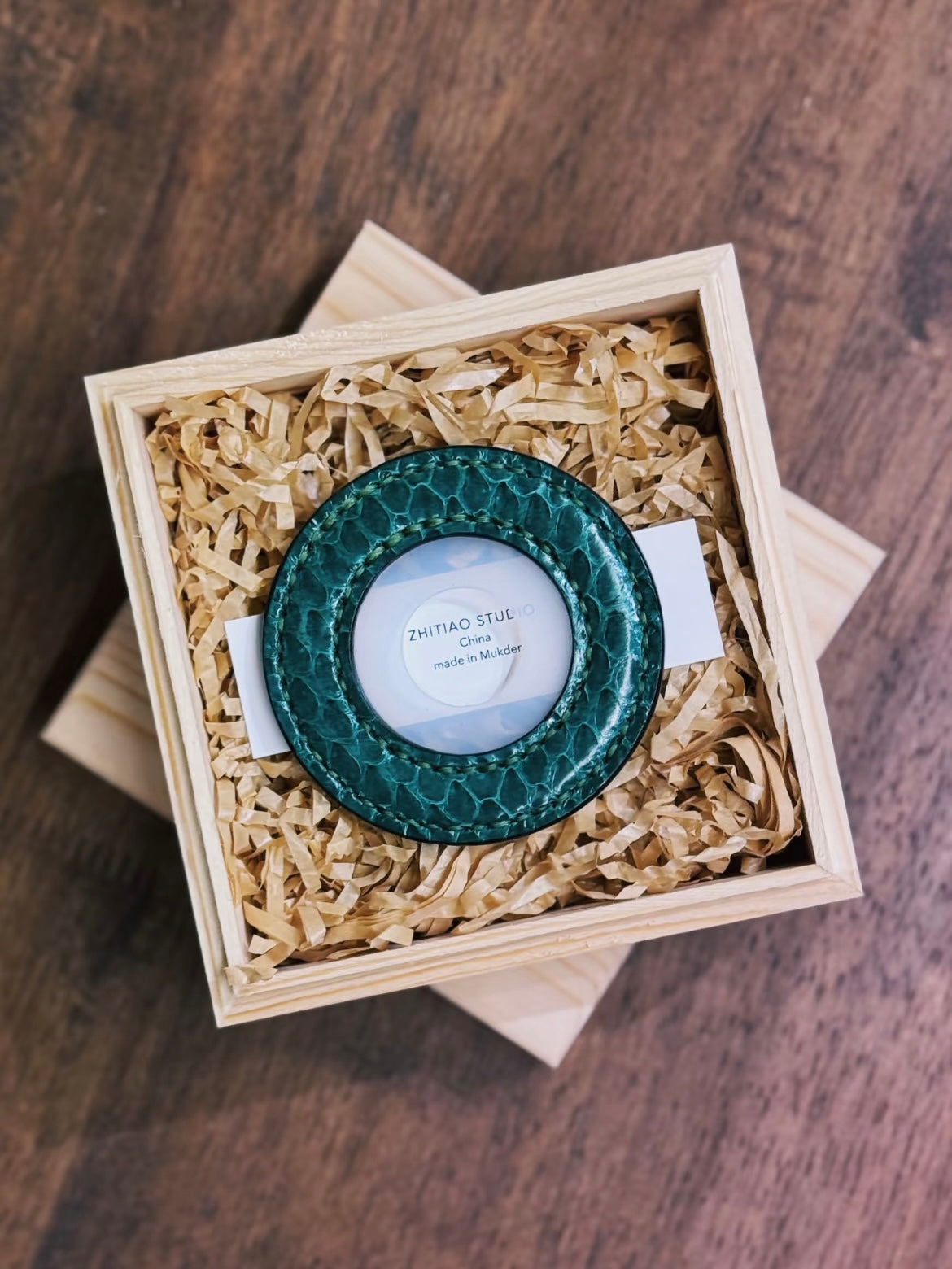 Kendo Tsubadome | Python in emerald green