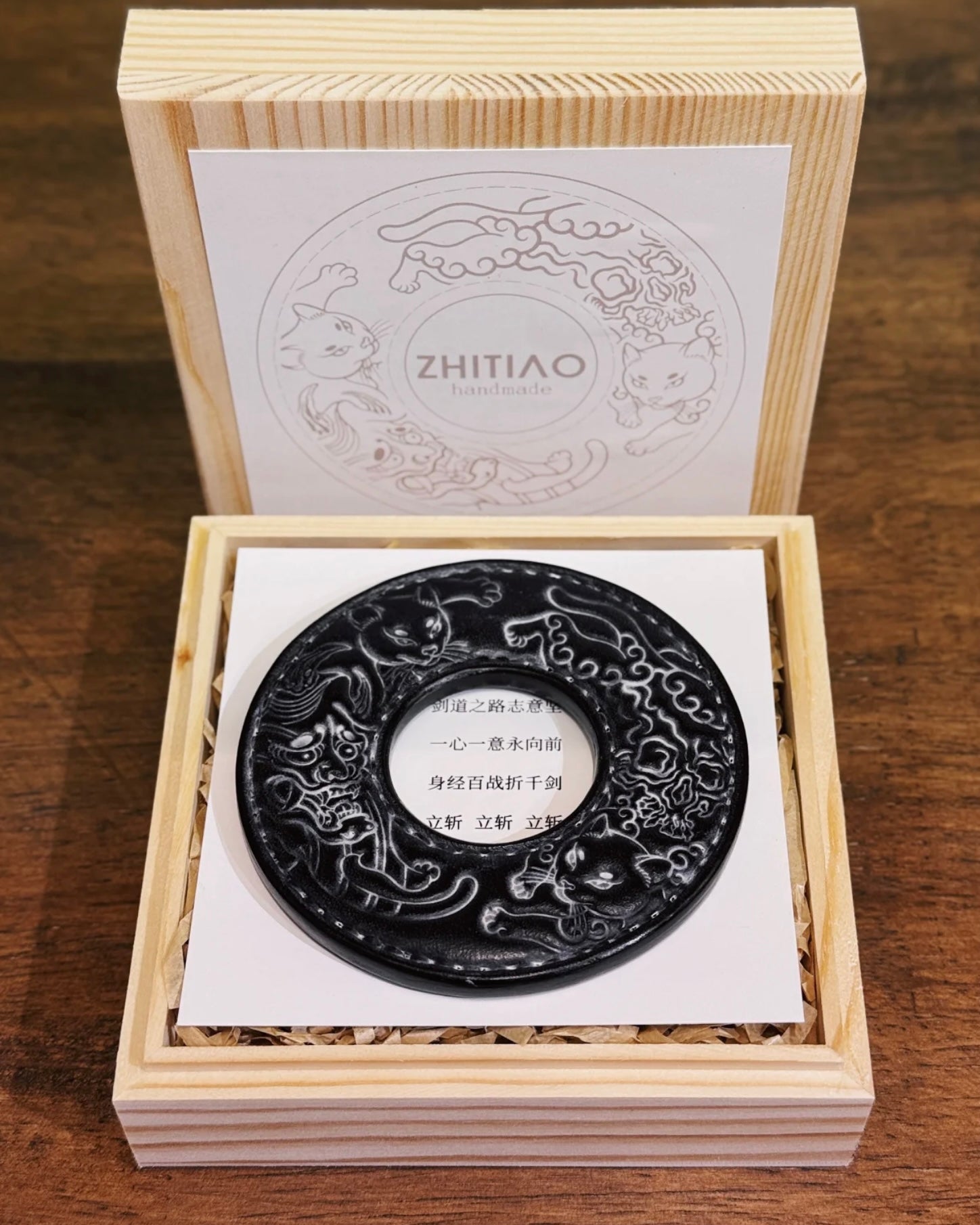 Shinai Tsuba-"Cat n Samurai"-Handmade in Leather by ZHITIAO studio