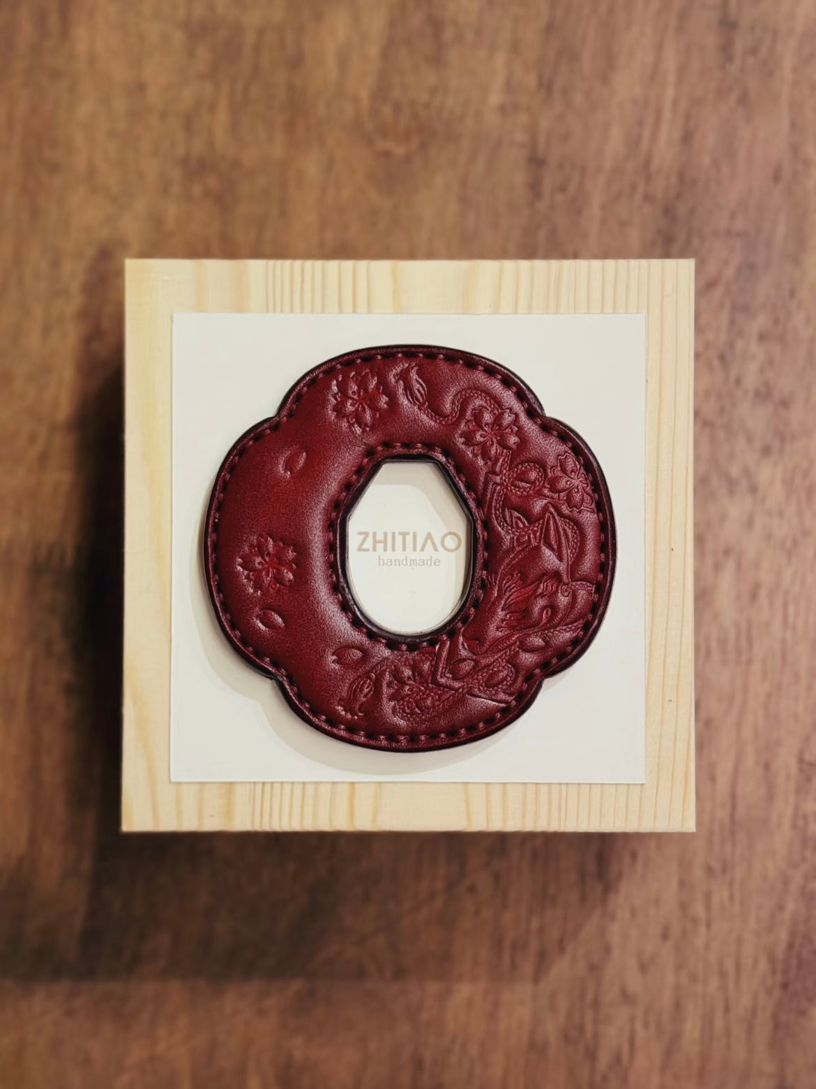Kendo Tsuba for Bokuto | "Oshin Inari" in red